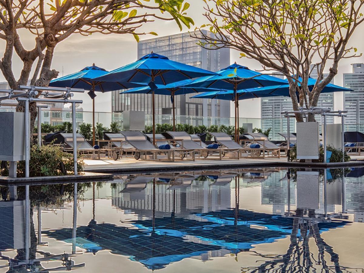 Mercure Bangkok Sukhumvit 24 Exterior photo
