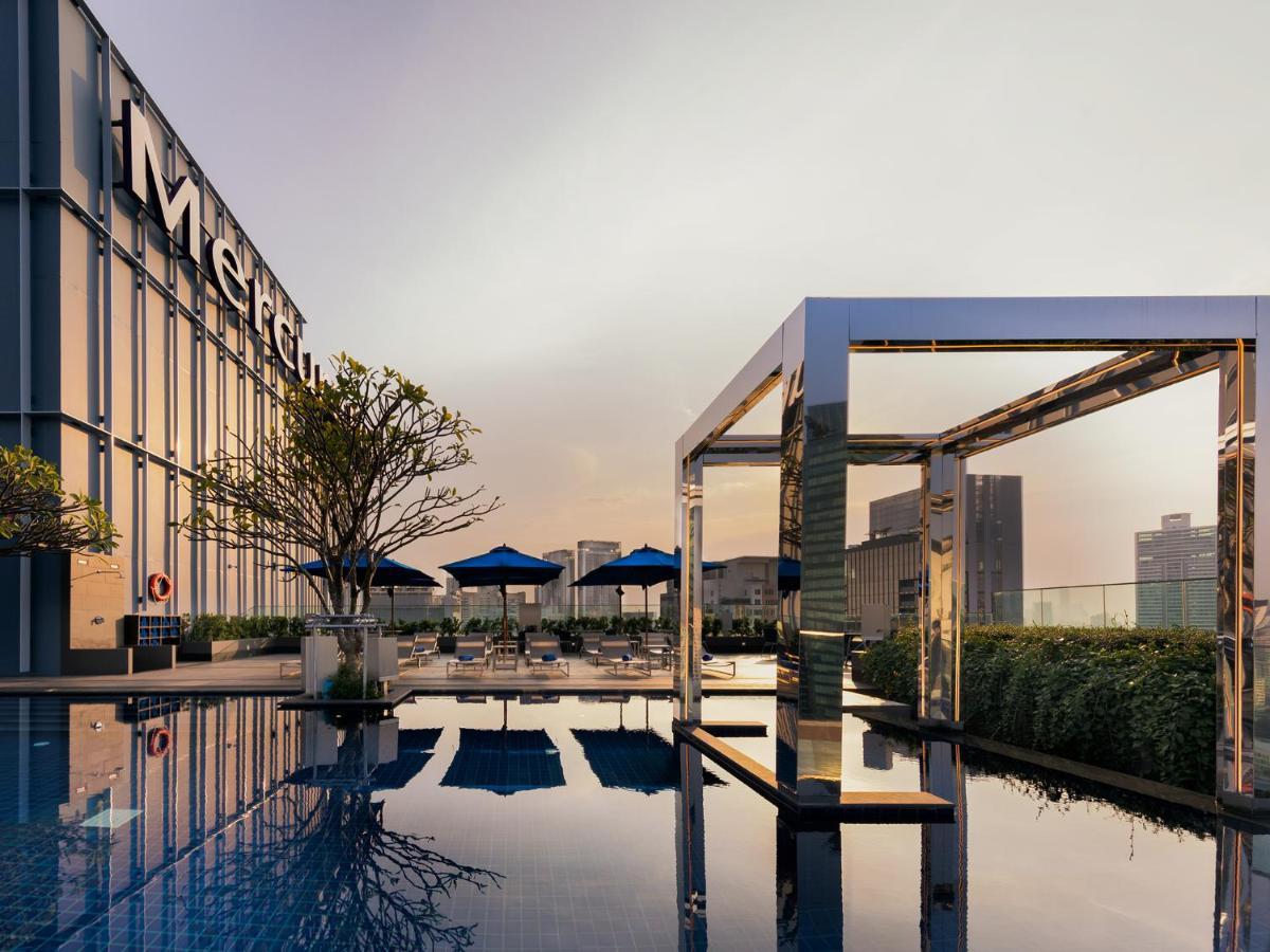 Mercure Bangkok Sukhumvit 24 Exterior photo